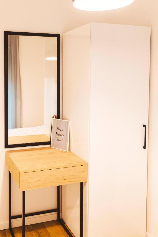 Lina - Prn, Tower Prishtina Apartment พริสตีนา ภายนอก รูปภาพ