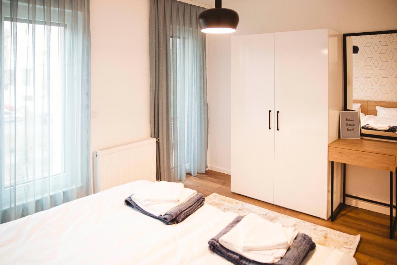 Lina - Prn, Tower Prishtina Apartment พริสตีนา ภายนอก รูปภาพ