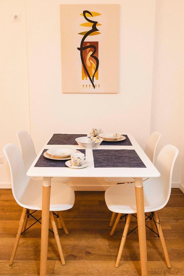 Lina - Prn, Tower Prishtina Apartment พริสตีนา ภายนอก รูปภาพ
