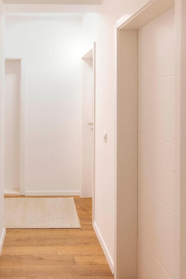 Lina - Prn, Tower Prishtina Apartment พริสตีนา ภายนอก รูปภาพ